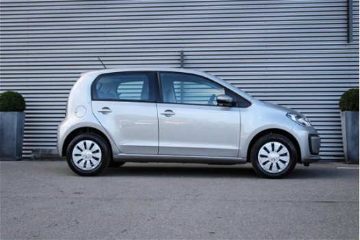 Volkswagen Up! - Move up 1.0 BMT 75pk Automaat Arico DAB Centrale vergrendeling - 1