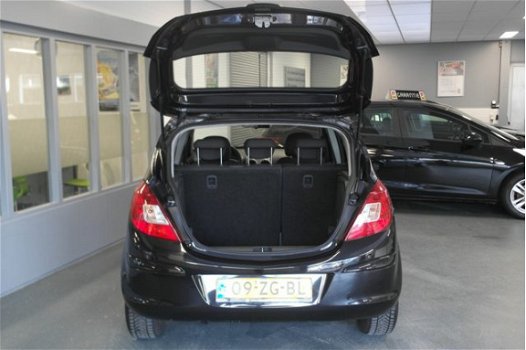 Opel Corsa - 1.4-16V Enjoy Airco, Elek ramen, Cruise controle, Radio cd speler, Enz MEENEEM PRIJS IN - 1