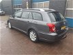 Toyota Avensis Wagon - 2.0 VVTi Luna ECC/16