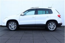 Volkswagen Tiguan - 1.4 TSI Track&Field 4Motion | 150 PK | PANO | CRUISE | CLIMATE | LMV |