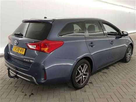 Toyota Auris Touring Sports - 1.8 Hybrid Lease Nav, Pano dak, Pdc, Xenon, Ecc, Lv - 1