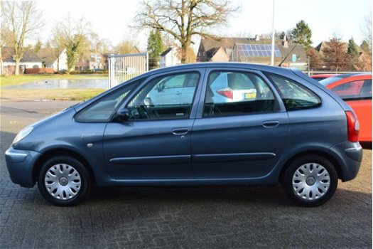 Citroën Xsara Picasso - 1.6i Attraction | Airco | Trekhaak. OOK ZONDAG 19 JANUARI OPEN - 1