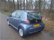 Toyota Aygo - 1.0-12V Access 5 drs airco apk 11-2020 - 1 - Thumbnail