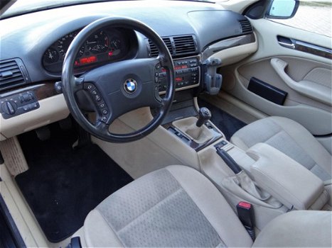 BMW 3-serie Touring - 320d Executive | 150pk - 1