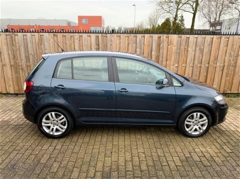 Volkswagen Golf Plus - 1.6 FSI 85kw Optive 3 / 2de eigenaar - 1