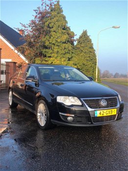 Volkswagen Passat - 1.4 TSI Comfortline NAVI - AIRCO - STUURBEDIENING - 1