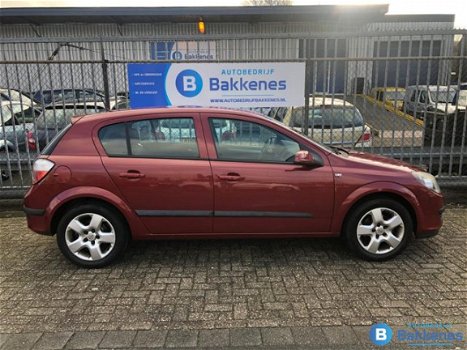 Opel Astra - 1.6 Enjoy/APK 12-2020/Airco/1e eigenaar - 1