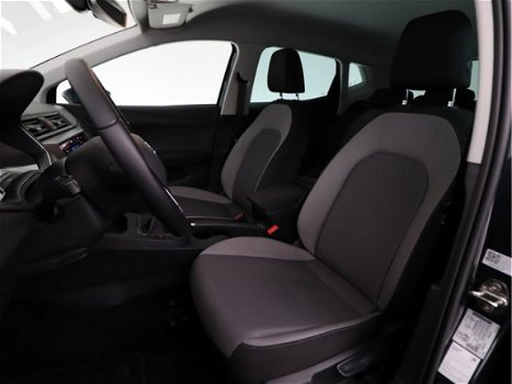 Seat Ibiza - 1.0 95pk TSI Style Business Intense | Navigatie | PDC V+A | Camera | Cruise Control | C - 1