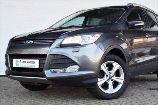 Ford Kuga - 1.5 Titanium NAVIGATIE | PARKEERSENSOREN | 2000KG TREKVERMOGEN | KEYLESS ENTERY | - 1