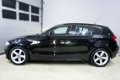 BMW 1-serie - 118d Business Line - 1 - Thumbnail