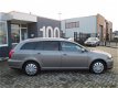 Toyota Avensis Wagon - 2.2 D-4D D-CAT Clean Power Executive - 1 - Thumbnail