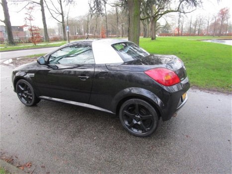 Opel Tigra TwinTop - 1.4-16V Rhythm airco.leren bekleding.electr.ramen.stuurbekr.stoelverwarming - 1