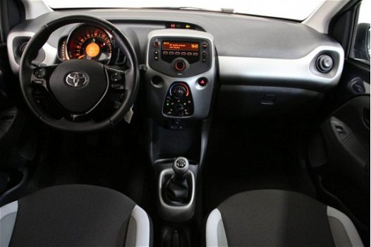 Toyota Aygo - 1.0 VVT-i x-now # AIRCO - 1