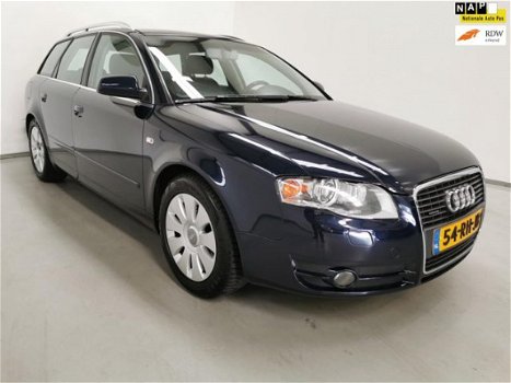 Audi A4 Avant - 3.2 FSI quattro Pro Line / Airco / Navigatie - 1