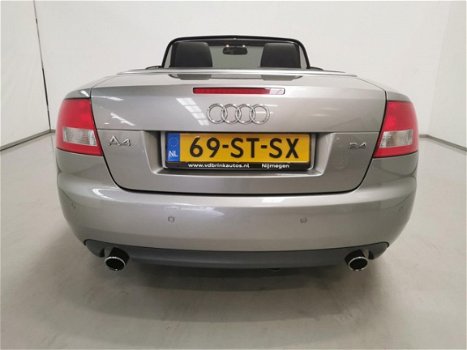 Audi A4 Cabriolet - 2.4 V6 Pro Line / Automaat / Navigatie / Stoelverwarming - 1