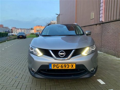 Nissan Qashqai - 1.2 N-Connecta Pano Navi 360 Camera 2017 - 1