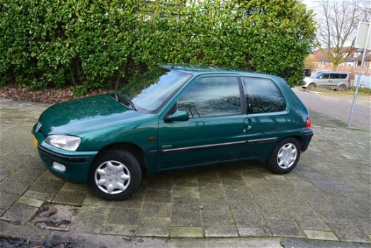 Peugeot 106 - 1.4 Accent AUTOMAAT MET APK - 1