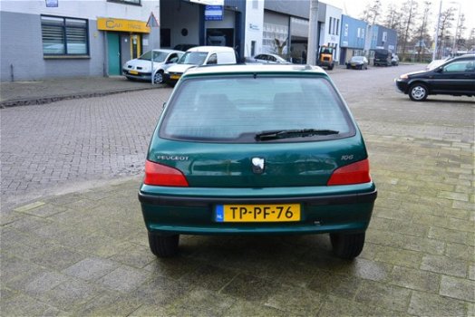 Peugeot 106 - 1.4 Accent AUTOMAAT MET APK - 1