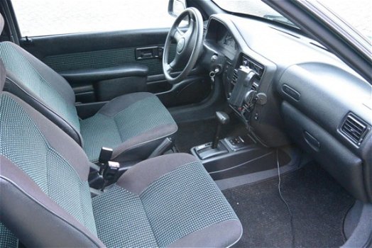 Peugeot 106 - 1.4 Accent AUTOMAAT MET APK - 1