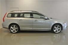 Volvo V70 - 3.0-T6 Summum AWD AUT. /Xenon/ Cruise/ Leer/ Schuifdak/ bj. 2008