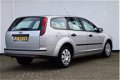 Ford Focus - NT Champion 1.6 16v Eerste eigenaar, Dealer onderhouden - 1 - Thumbnail