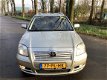 Toyota Avensis Wagon - 1.8 VVTi AUTOMAAT|AIRCO|APK AUG-2020 - 1 - Thumbnail