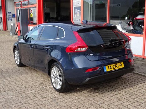 Volvo V40 - 1.6 D2 Momentum - 1