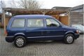 Chrysler Voyager - 3.3I SE AUT *ROLSTOELVERVOER - 1 - Thumbnail