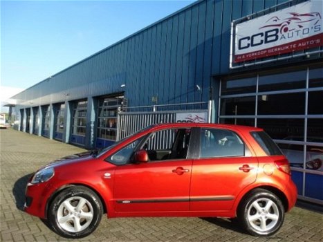 Suzuki SX4 - 1.9 DIESEL EXCLUSIVE KEYLES/GO CLIMATE CONTROL - 1