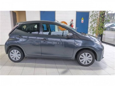 Toyota Aygo - 1.0 VVT-i X-Now Airco - 1