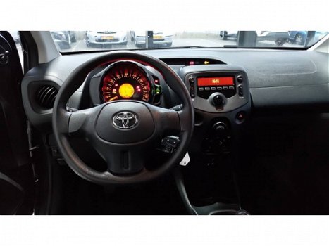 Toyota Aygo - 1.0 VVT-i X-Now Airco - 1