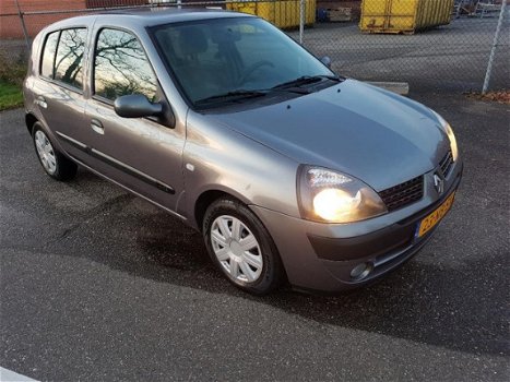 Renault Clio - 1.5 dCi Privilège MET 14 MAANDEN A.P.K. (AIRCO) - 1