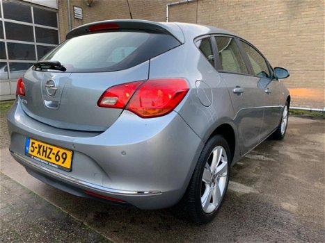 Opel Astra Sports Tourer - 1.4 Business + Cruise control/Parkeerhulp/Airco - 1