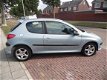 Peugeot 206 - 2.0-16V GTI Airco, elec.pakket, lmv's - 1 - Thumbnail