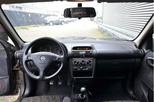 Opel Corsa - 1.6i-16V GSi Elek. Ramen Lm-Velgen APK + Inruil Mogelijk - 1