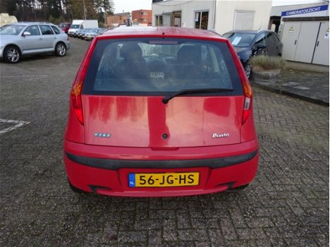 Fiat Punto - 1.2 Active *apk:09-2020* STUURBEKRACHTIGING - 1