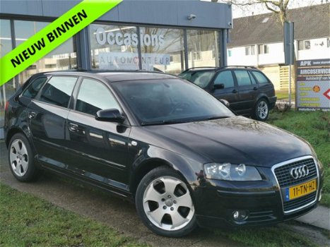 Audi A3 Sportback - 1.6 Ambiente Aut/Airco/Navi/2xDak/El.ramen/LMV - 1