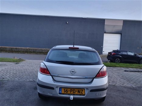 Opel Astra - 1.7 CDTi Essentia APK 14-09-2020 AIRCO/CRUISE/2 X SLEUTELS - 1