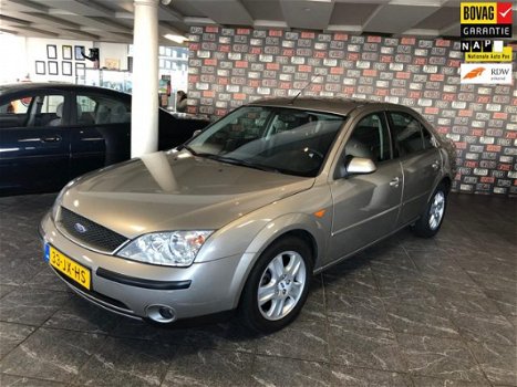 Ford Mondeo - 2.0-16V Ghia - 1