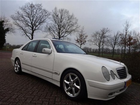 Mercedes-Benz E-klasse - 240 Classic LPG G3 6bak Nette auto - 1