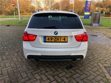 BMW 3-serie Touring - 335d Executive M-Pakket/286pk/Climate-C/Navi/Leder/Stoelverwarming/Xenon/Senso