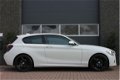 BMW 1-serie - 116i M-PAKKET /AUTOMAAT / KERSTACTIE - 1 - Thumbnail