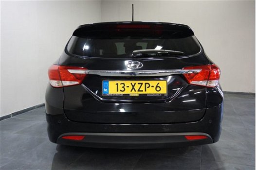 Hyundai i40 Wagon - 1.7 CRDi Blue Business Edition - 1