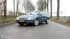 Volvo V70 - 2.4 T Geartr. C.L. schuifdak