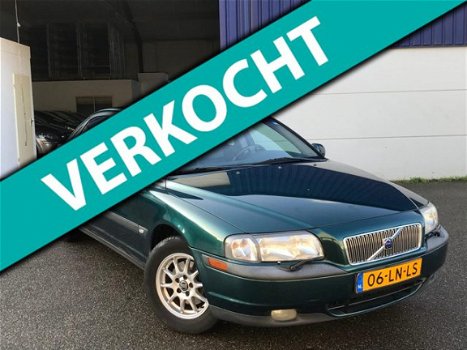 Volvo S80 - 2.4 Comfort Cruise/ Climate/ Stoelverw./ Leer/ APK - 1