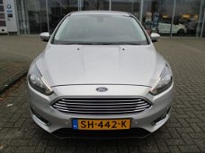 Ford Focus - 1.0 EcoBoost 125 pk Titanium Navi | Parkassist | Bluetooth | Keyless | Privacy Glass