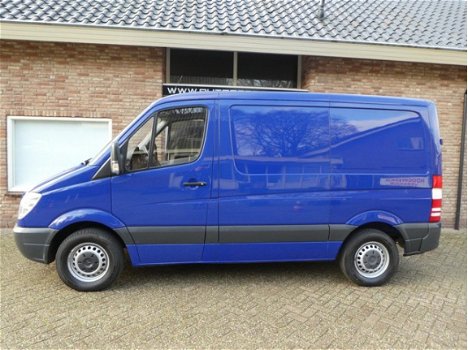 Mercedes-Benz Sprinter - 210 2.2 CDI 325 DC Airco /NIEUWE FABRIEKSMOTOR - 1