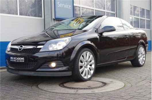 Opel Astra TwinTop - 1.8 141PK COSMO+ | NAVI | LEDER | CLIMA | PDC | 18