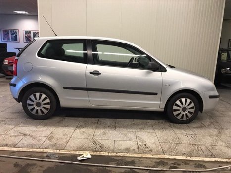 Volkswagen Polo - 1.2-12V - 1