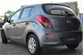 Hyundai i20 - 1.2i Business Edition 5DRS| NW.APK|PARKEERSEN.| - 1 - Thumbnail